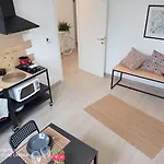 Sea View Life 4*