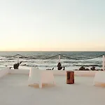 Sea View Life