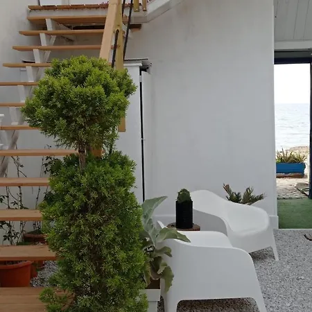Guest house Sea View Life *