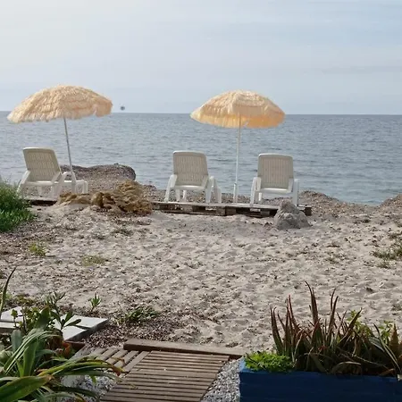 Sea View Life 4*