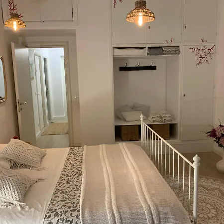 Sea View Life 4*