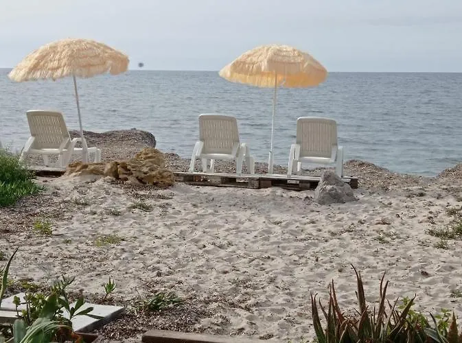 Sea View Life 4*