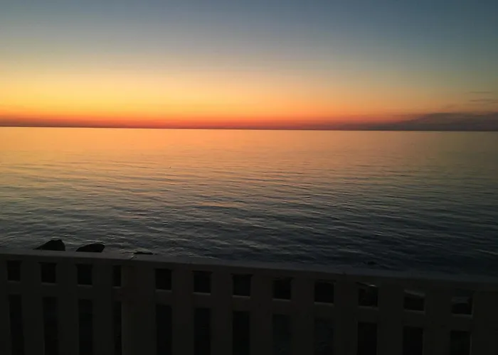 Sea View Life